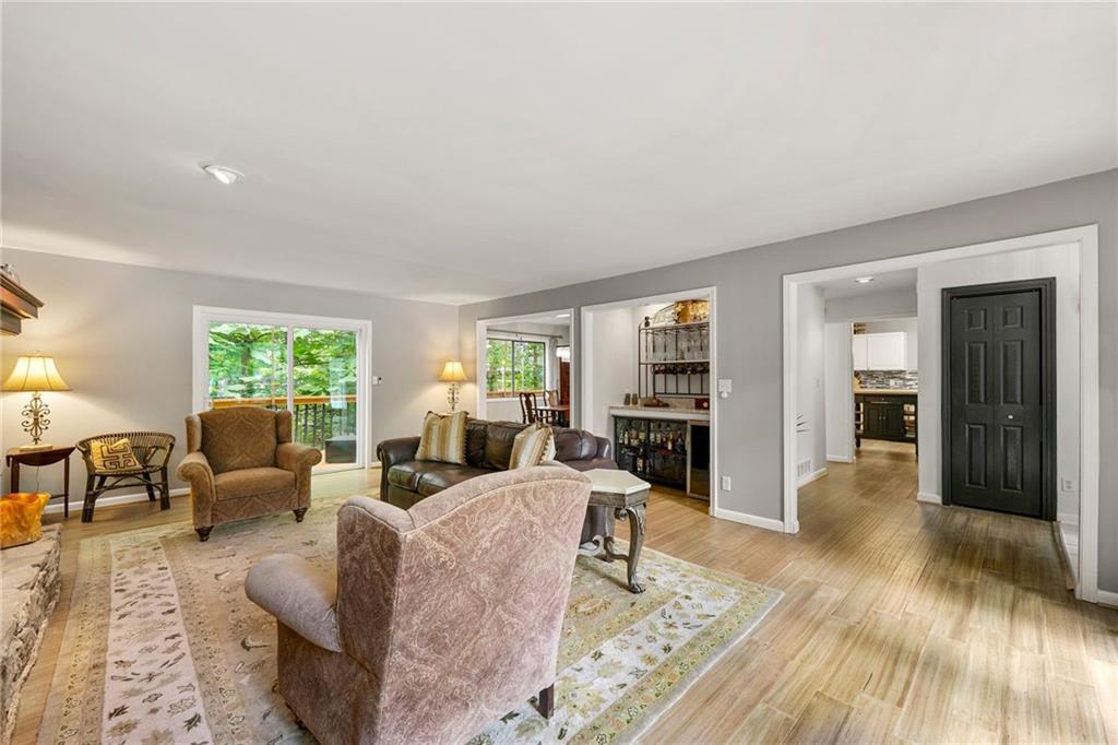 Loch Highland - Residential