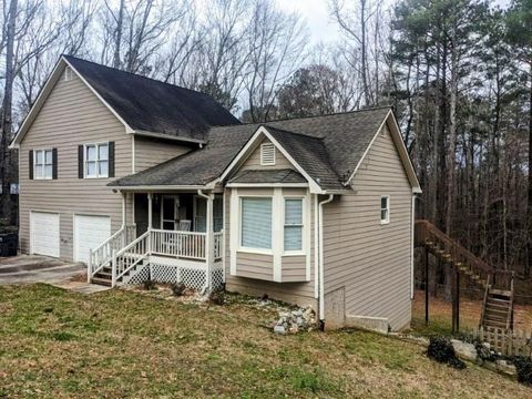 A home in Douglasville