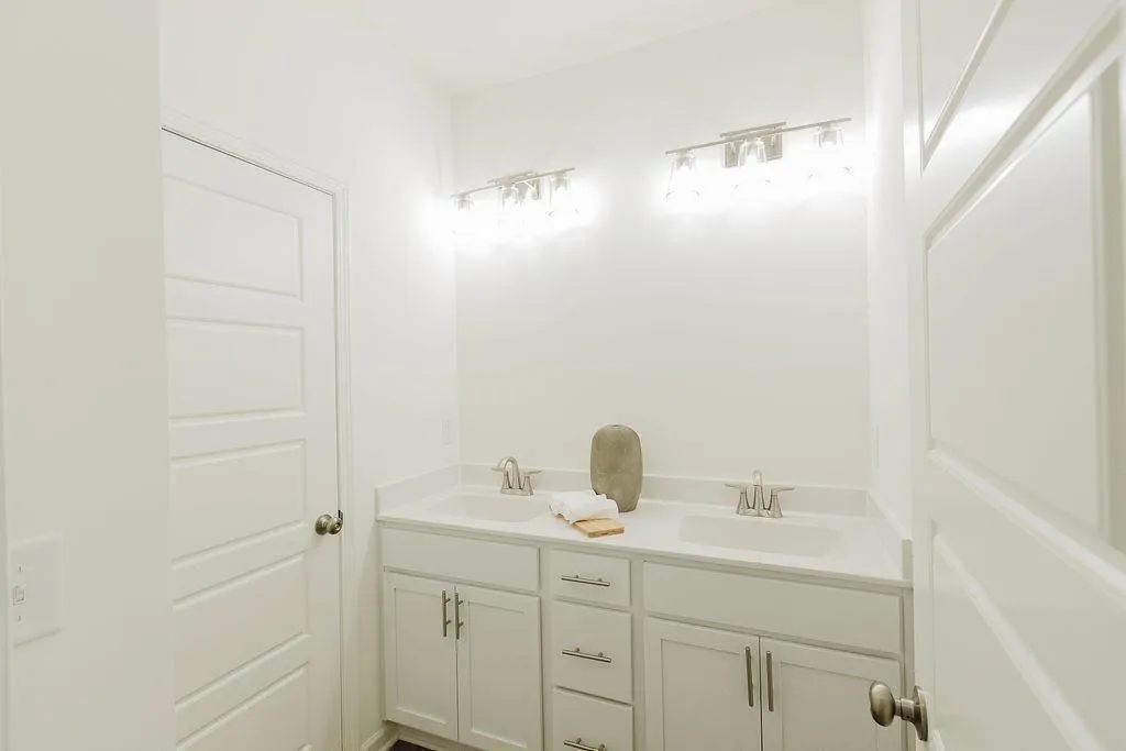 Dawsonville, Georgia 30534, United States, 3 Bedrooms Bedrooms, ,3 BathroomsBathrooms,Residential,Active,231583