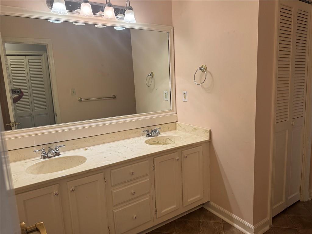 6500 Gaines Ferry Road #E1, Flowery Branch, Georgia image 15