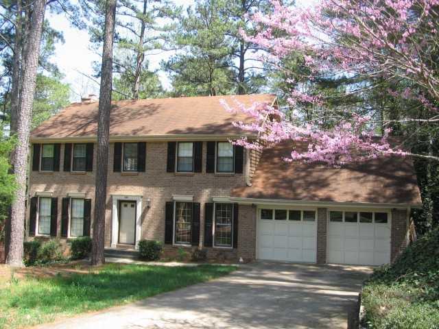 Photo 1 of 12 — 840 Greenvine Trace, Roswell, GA 30076