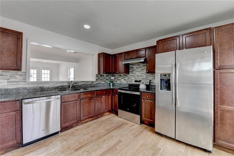 1284 Warsaw Road, Roswell, Georgia image 6