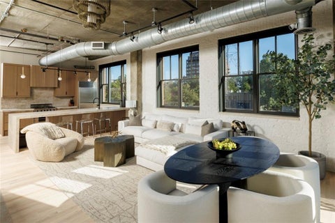 Photo of 3235 Roswell Road NE #617, Atlanta, GA 30305 (MLS # 7852751)