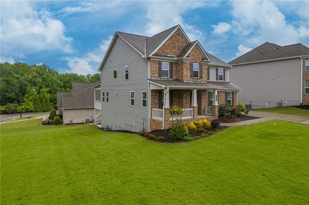 Hickory Manor - Residential