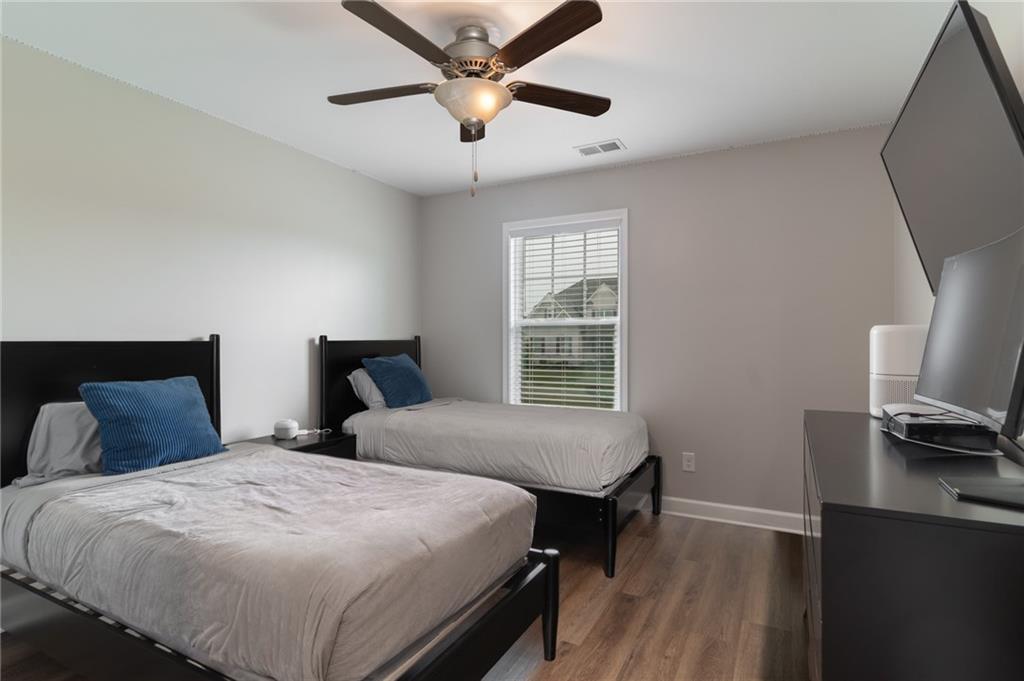 Hickory Manor - Residential