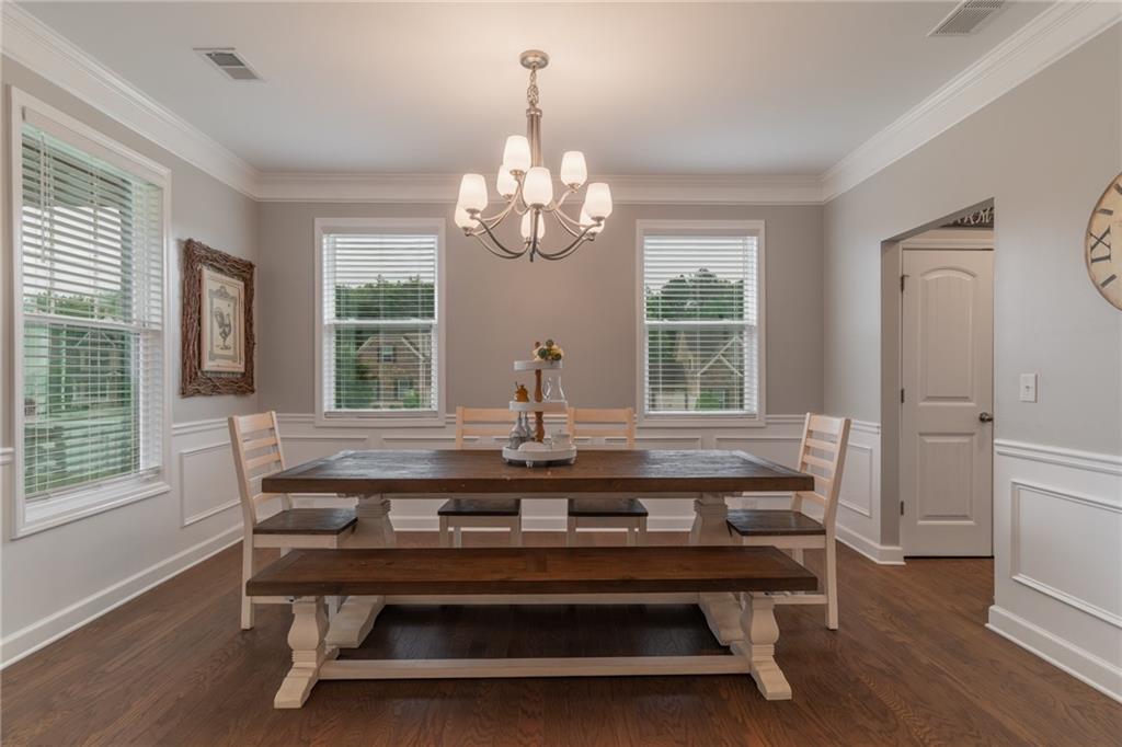 Hickory Manor - Residential