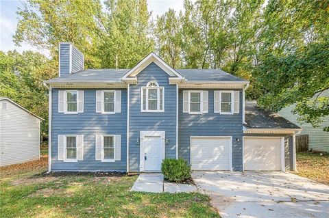 Photo of 707 Greenhedge Drive, Stone Mountain, GA 30088 (MLS # 7656404)