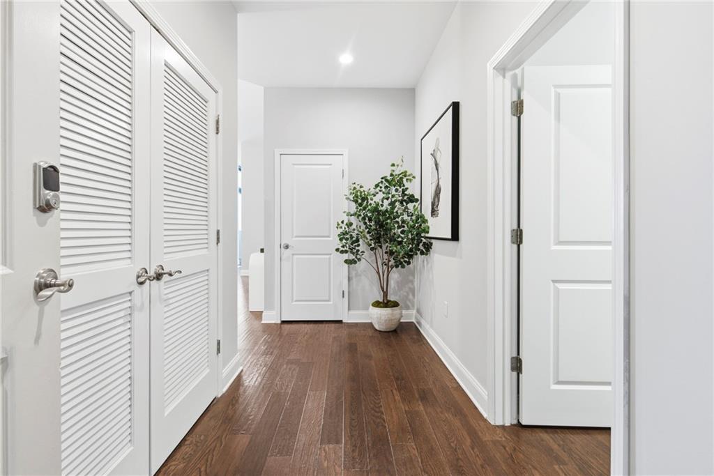 270 17th Street NW 4306