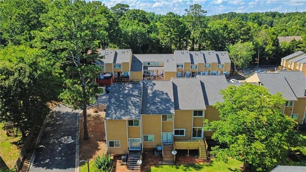 222 YUBA WALK, LAWRENCEVILLE, GA 30046 - Image 4868285d3ee6bb7f346a8e26fe5c9ccf/3724511106