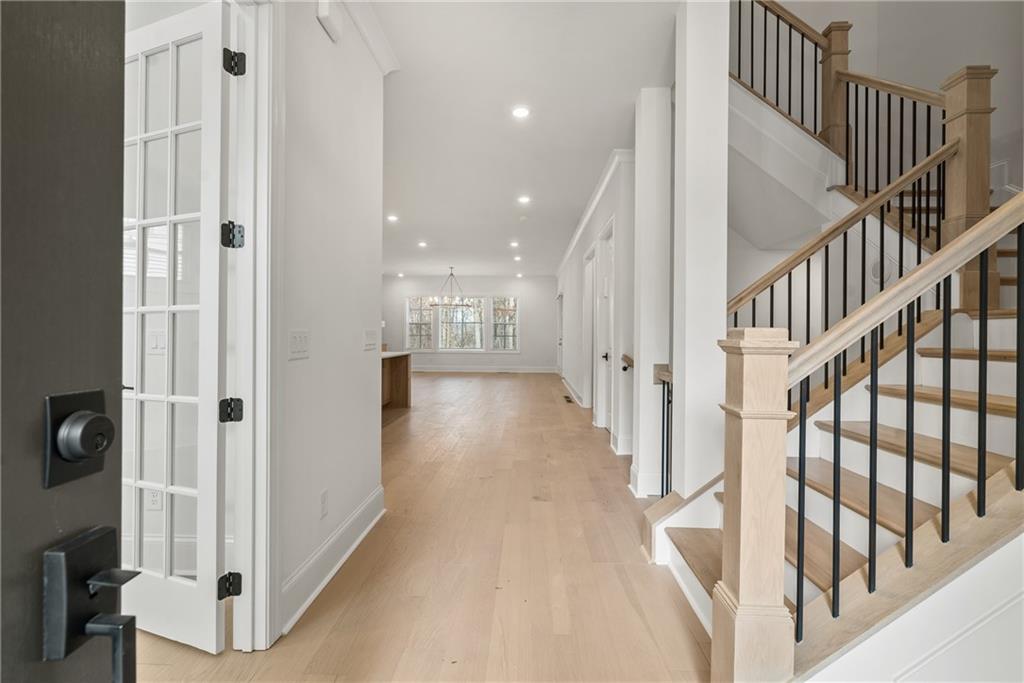 5541 Broad River View