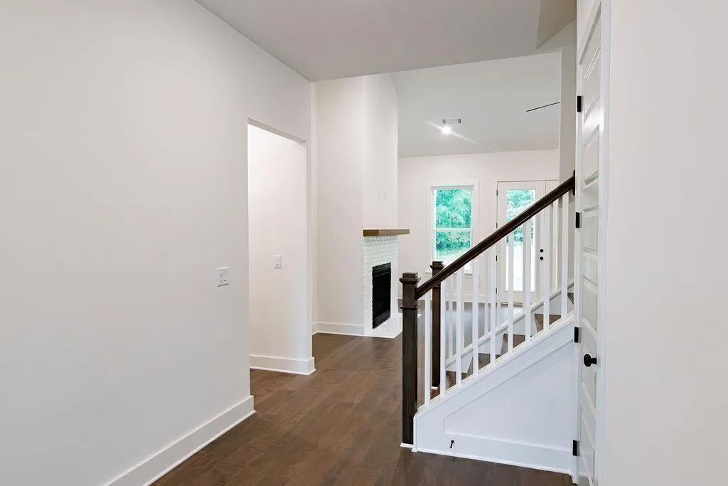 Cumming, Georgia 30028, United States, 4 Bedrooms Bedrooms, ,4 BathroomsBathrooms,Residential,Active,237320