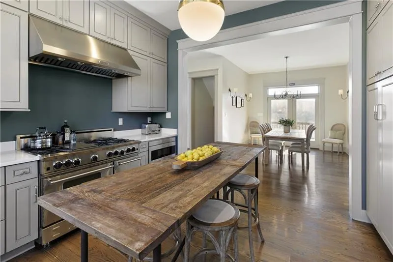 Jasper, Georgia 30143, United States, 6 Bedrooms Bedrooms, ,7 BathroomsBathrooms,Residential,Pending,22155