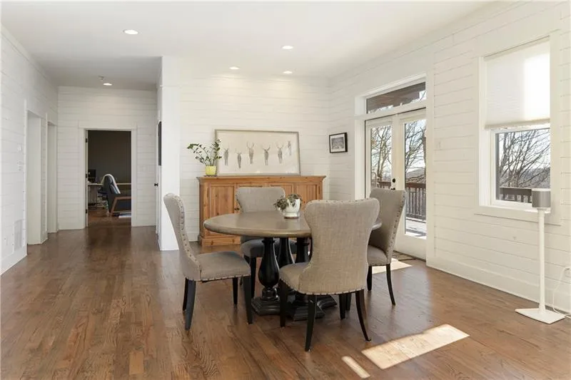 Jasper, Georgia 30143, United States, 6 Bedrooms Bedrooms, ,7 BathroomsBathrooms,Residential,Pending,22155