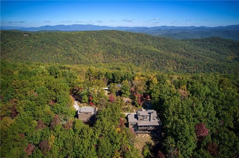 Jasper, Georgia 30143, United States, 6 Bedrooms Bedrooms, ,7 BathroomsBathrooms,Residential,Pending,22155