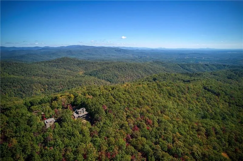 Jasper, Georgia 30143, United States, 6 Bedrooms Bedrooms, ,7 BathroomsBathrooms,Residential,Pending,22155