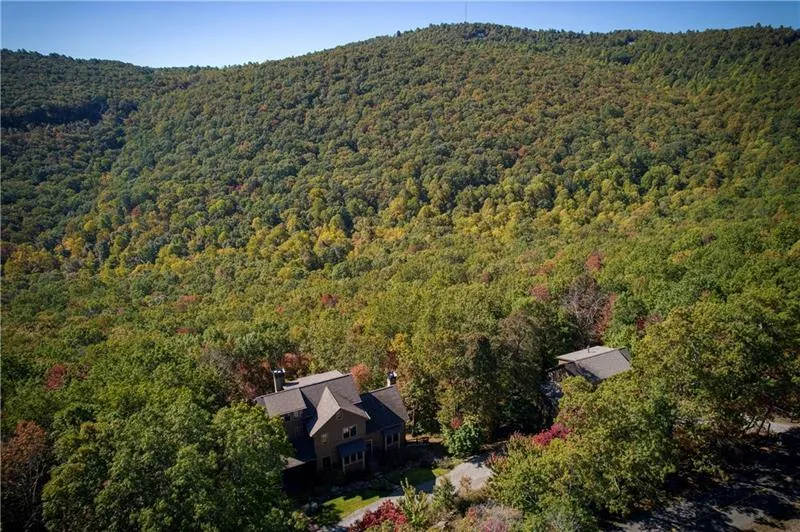 Jasper, Georgia 30143, United States, 6 Bedrooms Bedrooms, ,7 BathroomsBathrooms,Residential,Pending,22155