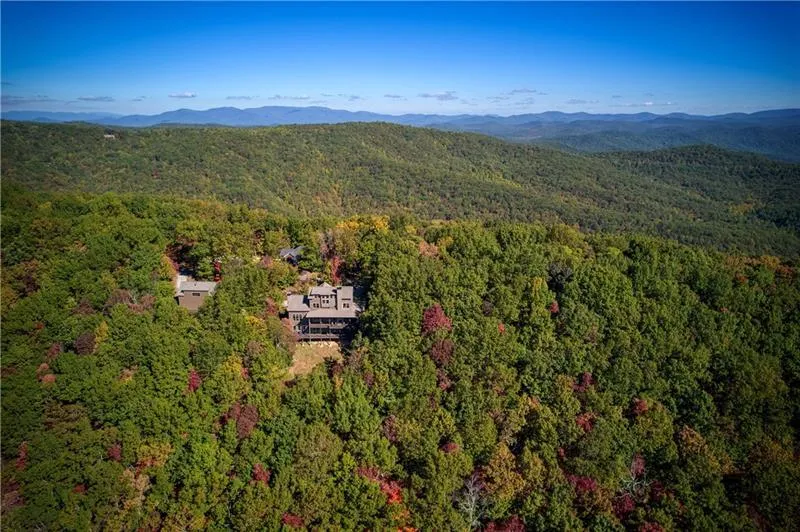 Jasper, Georgia 30143, United States, 6 Bedrooms Bedrooms, ,7 BathroomsBathrooms,Residential,Pending,22155