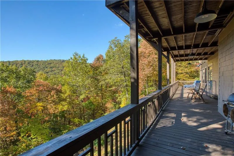 Jasper, Georgia 30143, United States, 6 Bedrooms Bedrooms, ,7 BathroomsBathrooms,Residential,Pending,22155