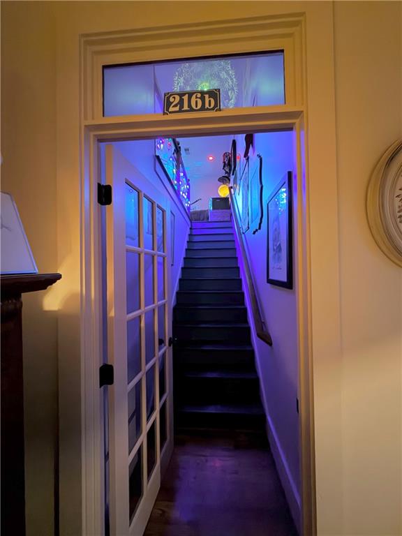 Stir up Manor - Residential