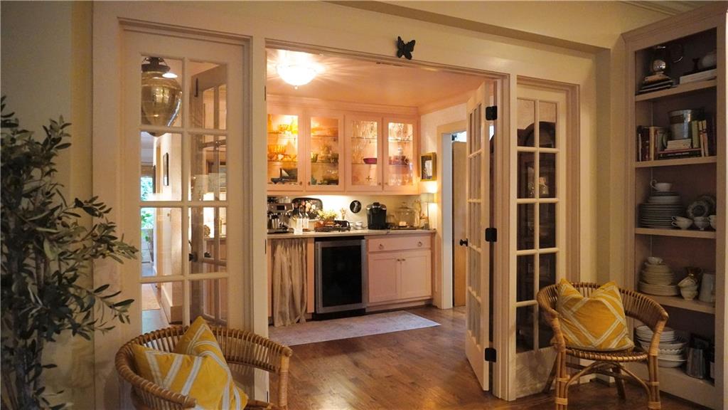 Stir up Manor - Residential