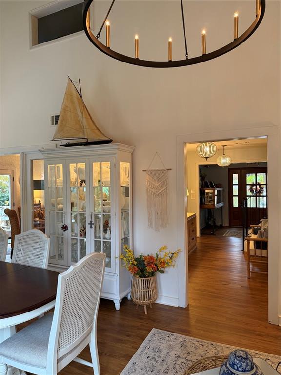 Stir up Manor - Residential