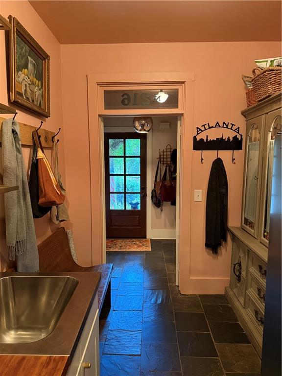 Stir up Manor - Residential