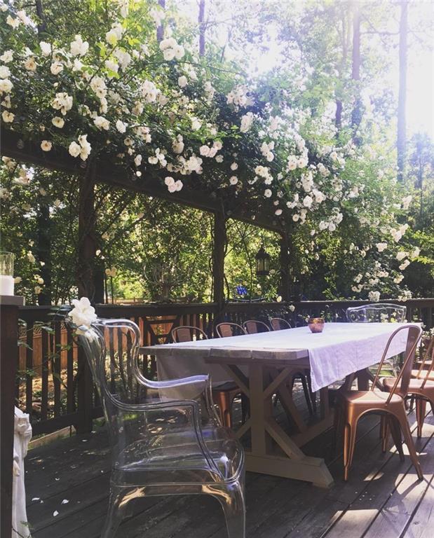 Stir up Manor - Residential