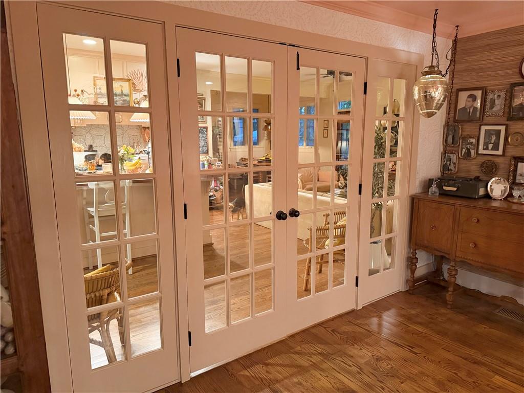 Stir up Manor - Residential