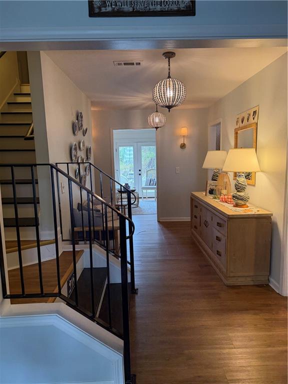 Stir up Manor - Residential