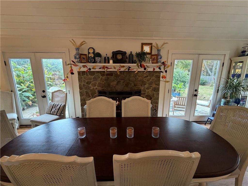 Stir up Manor - Residential