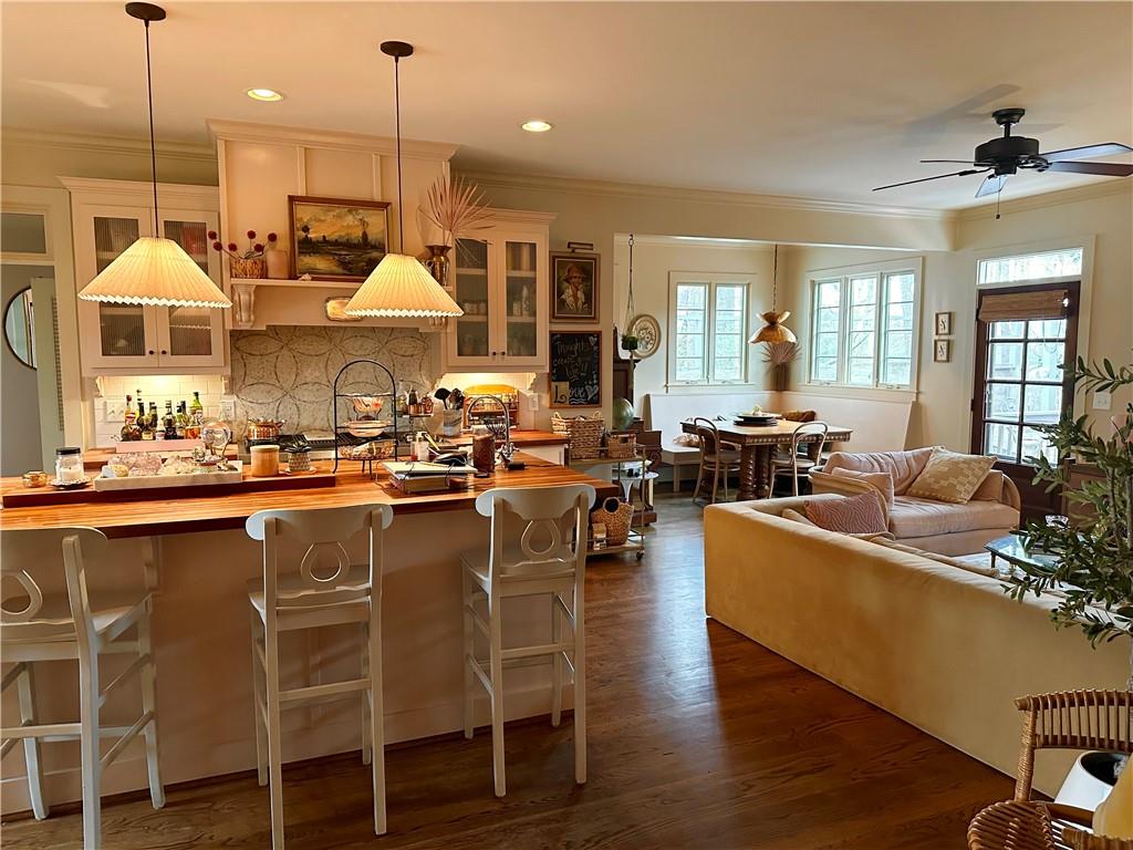 Stir up Manor - Residential