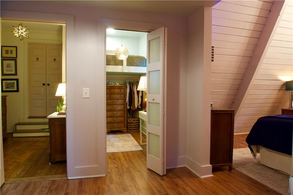 Stir up Manor - Residential