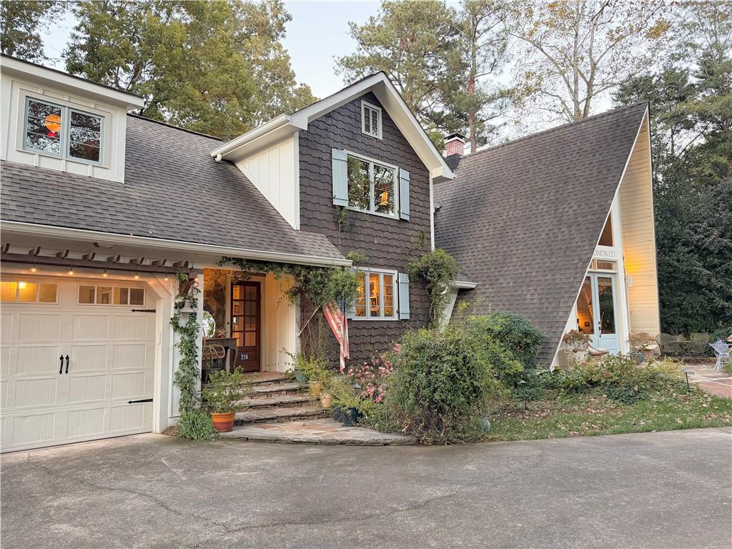 Stir up Manor - Residential