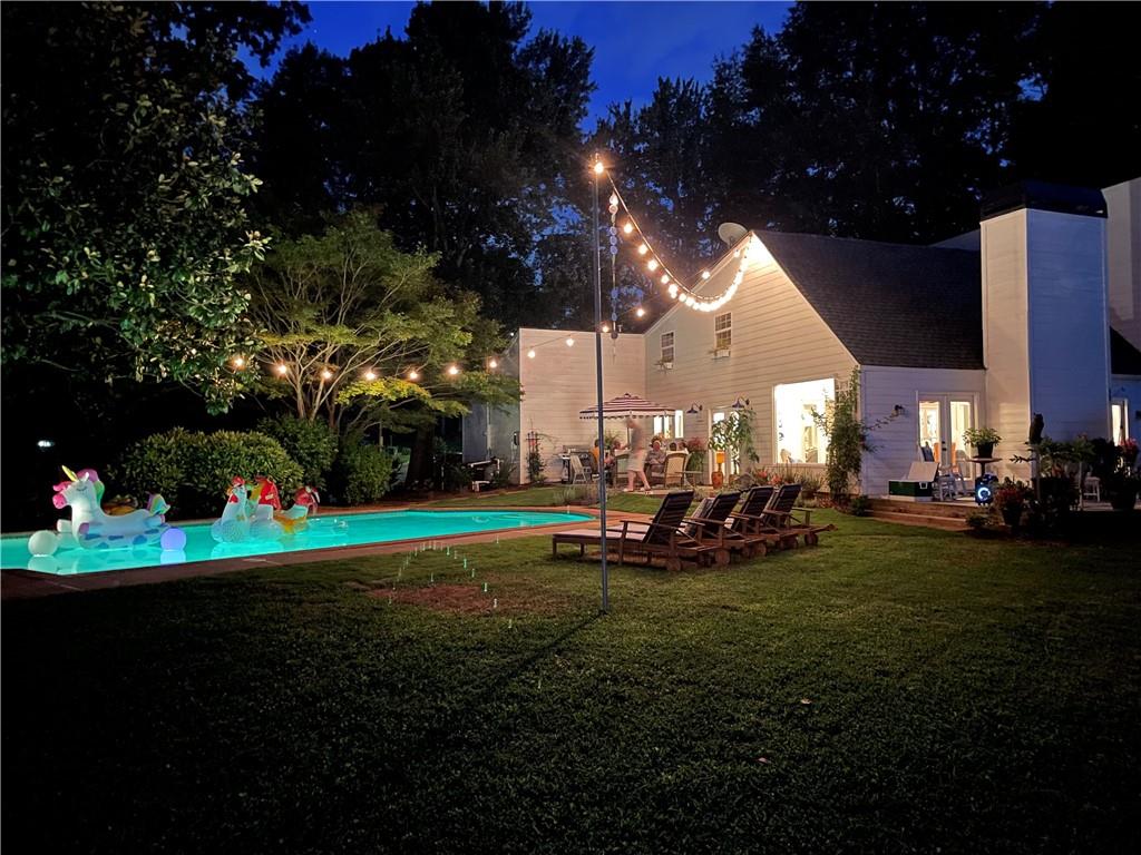 Stir up Manor - Residential