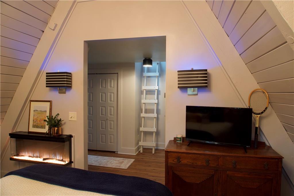 Stir up Manor - Residential