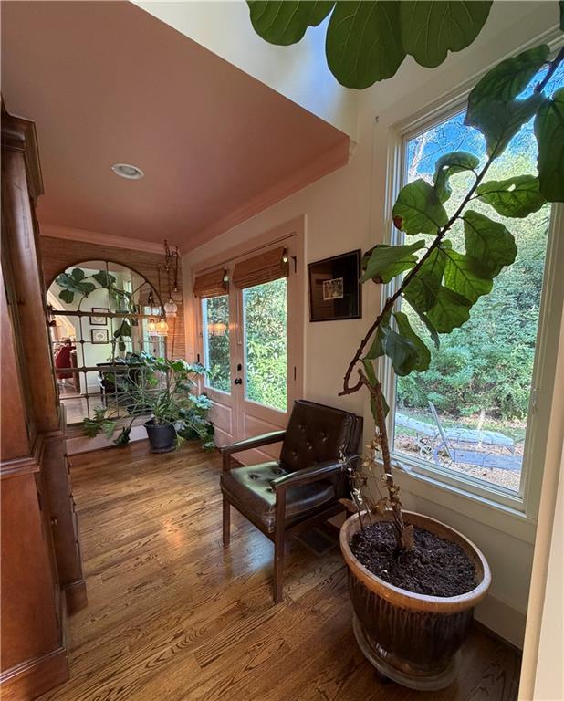 Stir up Manor - Residential