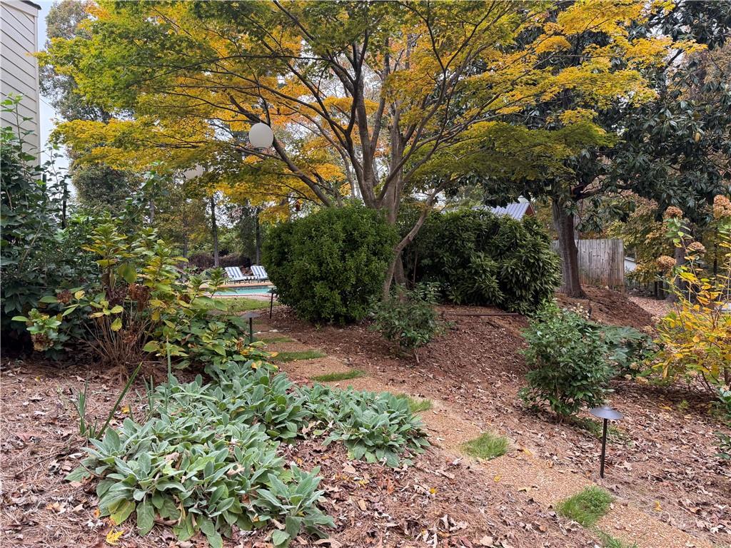 Stir up Manor - Residential