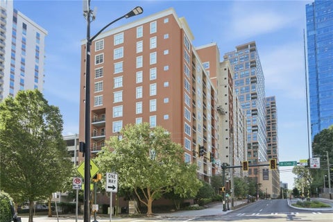 Condo For Rent - 1101 Juniper Street #728<br/> Fulton County, Atlanta, GA 30309