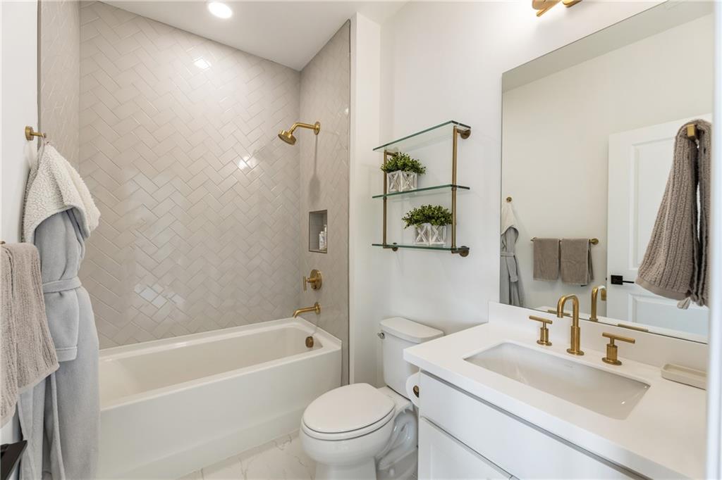Edgewood East - Residential