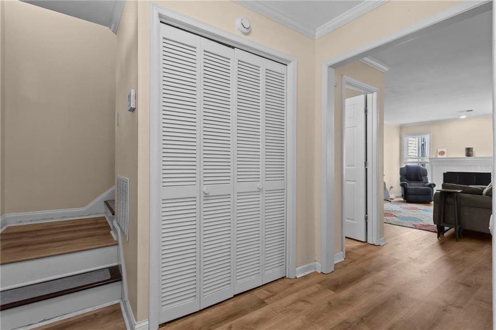 573 Salem Woods Drive SE