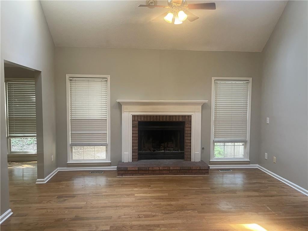 1347 Velvet Creek Way SW
