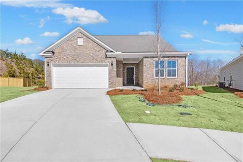 A home in Fairburn