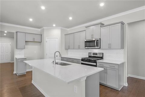 A home in Fairburn
