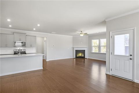A home in Fairburn