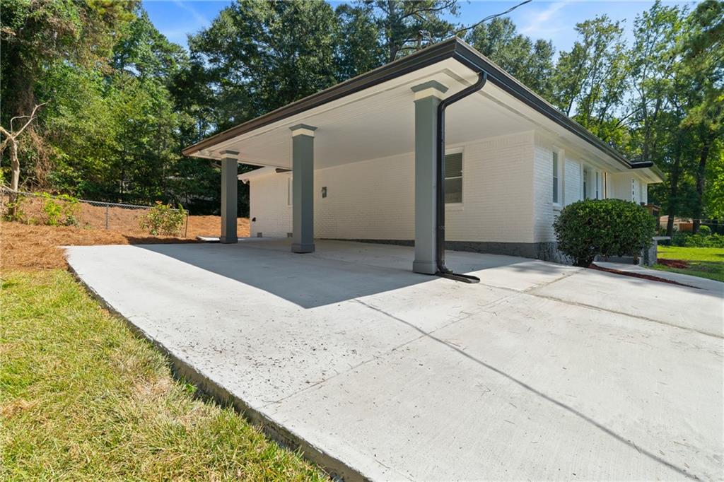 3184 Pinehill Drive