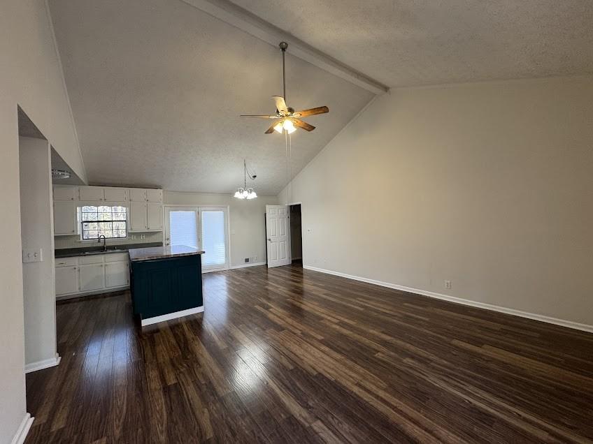 65 Fair Oaks Drive SE