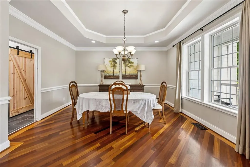 Canton, Georgia 30115, United States, 5 Bedrooms Bedrooms, ,6 BathroomsBathrooms,Residential,Active,135405