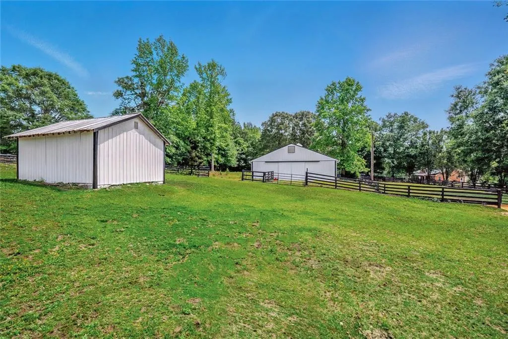 Canton, Georgia 30115, United States, 5 Bedrooms Bedrooms, ,6 BathroomsBathrooms,Residential,Active,135405