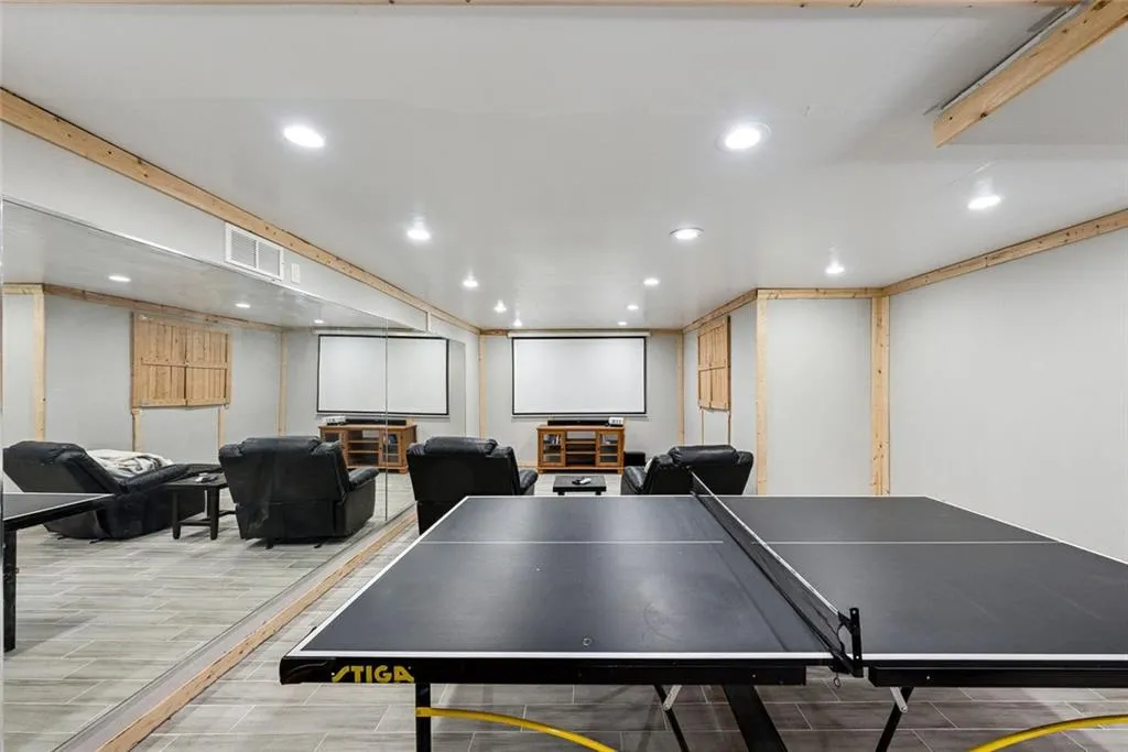 Canton, Georgia 30115, United States, 5 Bedrooms Bedrooms, ,6 BathroomsBathrooms,Residential,Active,135405