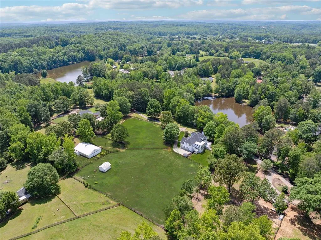 Canton, Georgia 30115, United States, 5 Bedrooms Bedrooms, ,6 BathroomsBathrooms,Residential,Active,135405